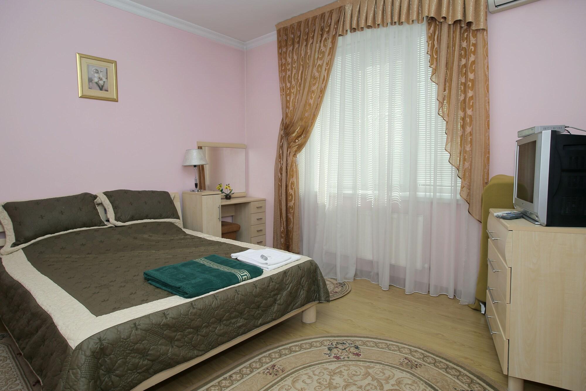 Majami Hotel Kišiněv Exteriér fotografie