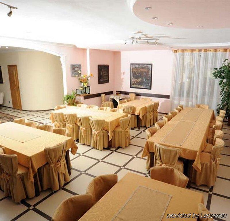 Majami Hotel Kišiněv Exteriér fotografie
